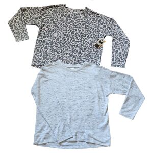 Avia Women's Gray and Black Long Sleeve Tees